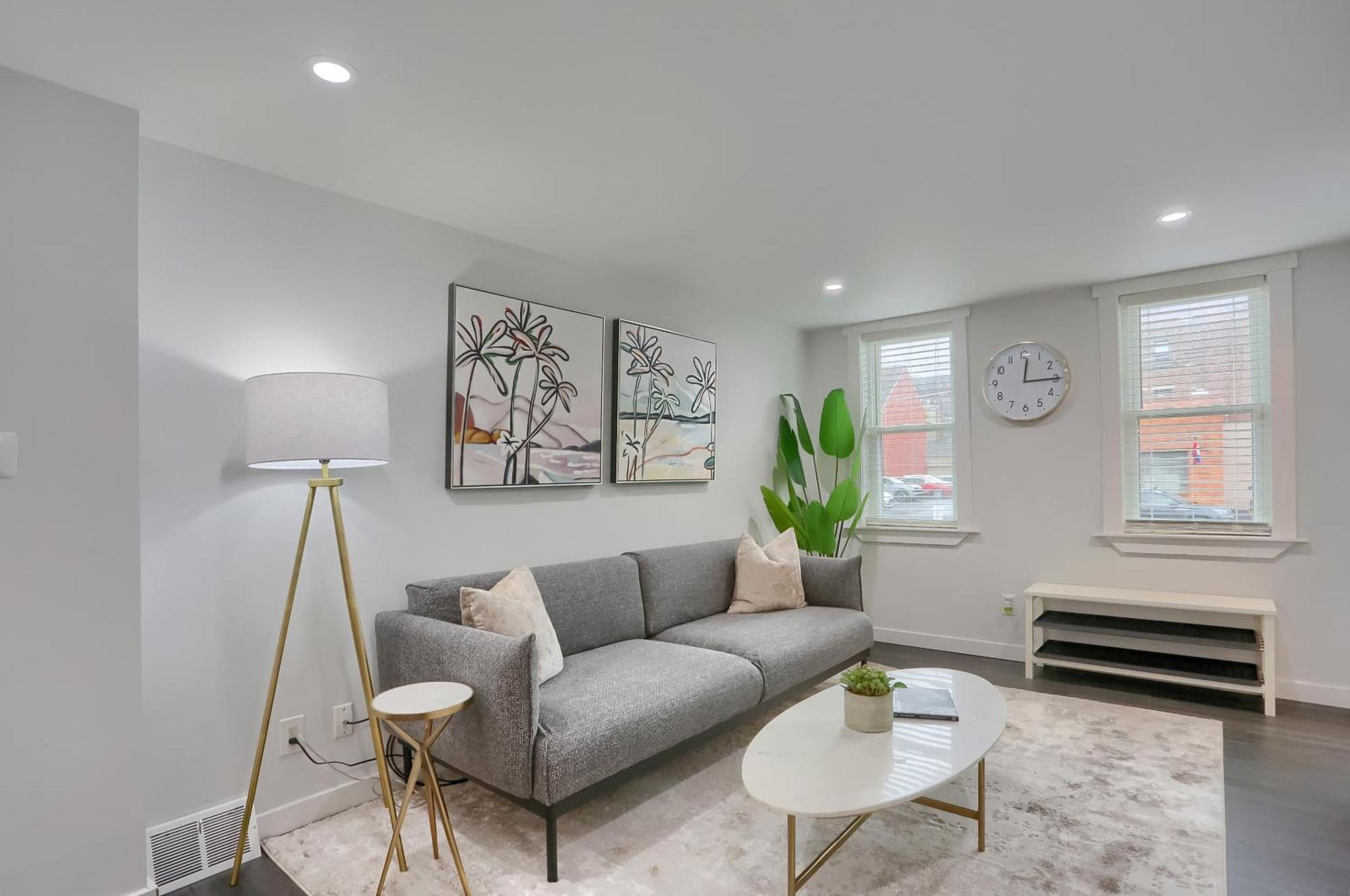 Stylish And 3bd North Side Holiday home *